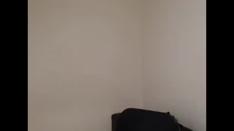 Snapshot of lilyadamsc chatting on 01/17/25, 02:50 Lily online show from 01/17/25, 02:50