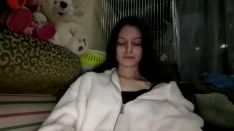 Snapshot of lilycandy_ chatting on 12/04/24, 01:53 lilycandy_ online show from 12/04/24, 01:53