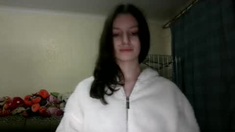 Snapshot of lilycandy_ chatting on 12/04/24, 05:00 lilycandy_ online show from 12/04/24, 05:00
