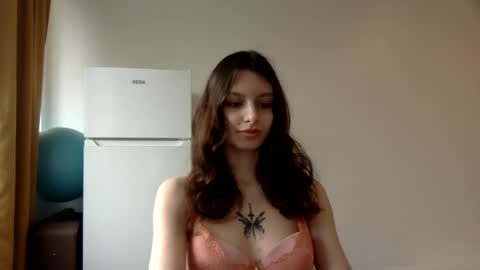 Snapshot of lilycandy_ chatting on 03/12/25, 07:24 lilycandy_ online show from 03/12/25, 07:24