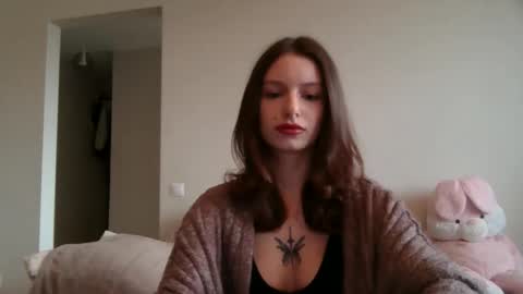 Snapshot of lilycandy_ chatting on 10/15/25, 09:09 lilycandy_ online show from 10/15/25, 09:09