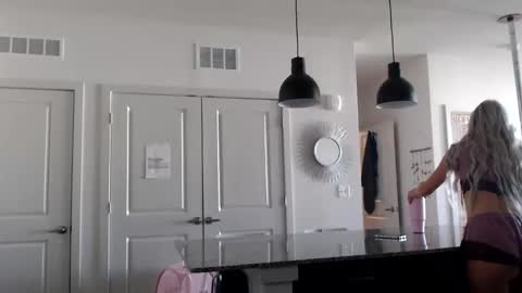 Lily Monroe online show from 10/16/25, 02:29