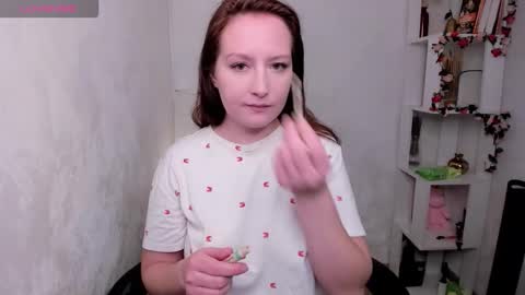 Lina online show from 10/14/25, 02:34