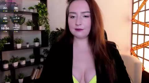 Lina online show from 11/13/25, 02:54