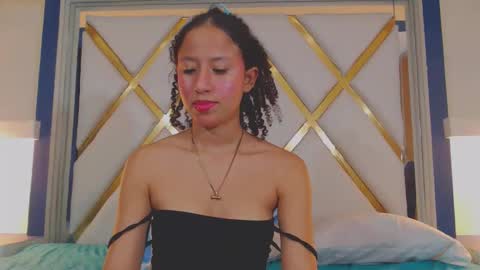 lina_kl online show from 10/08/25, 01:47