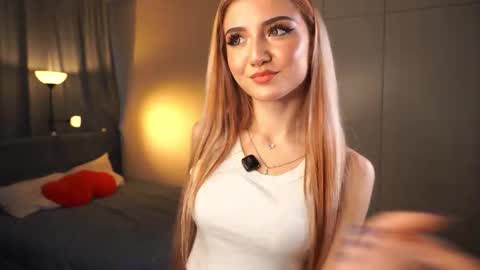 Snapshot of lina_meow_ chatting on 11/24/25, 09:42 lina_meow_ online show from 11/24/25, 09:42