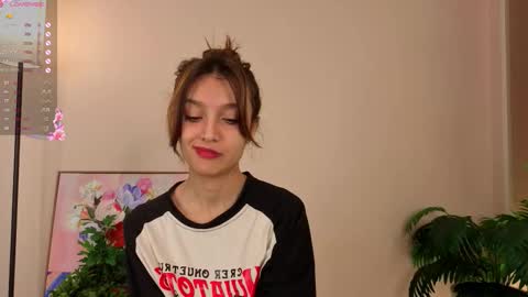 Lina online show from 10/29/25, 09:11