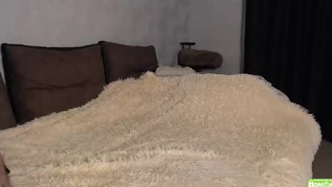 linaandliam online show from 10/09/25, 04:27