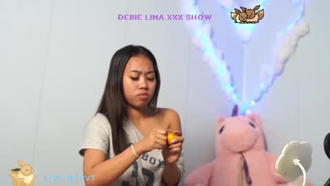 Snapshot of linadebie chatting on 09/26/25, 04:11 LinaDebie online show from 09/26/25, 04:11
