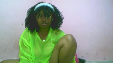 linah1123 online show from 10/26/25, 07:25