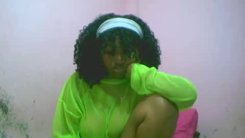 linah1123 online show from 10/27/25, 01:53