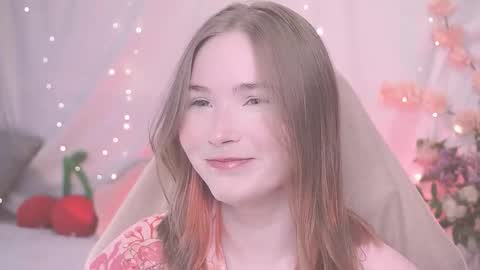 Snapshot of linalyy chatting on 10/10/25, 04:44 Lina online show from 10/10/25, 04:44