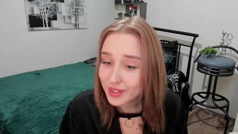 Snapshot of linatruly chatting on 03/04/25, 04:17 Lina online show from 03/04/25, 04:17