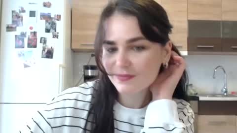 Snapshot of linda_aa chatting on 09/30/25, 01:16 Linda online show from 09/30/25, 01:16