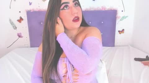 Linda  online show from 10/15/25, 12:27