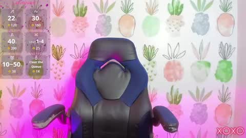 Snapshot of linda_rios_ chatting on 10/06/25, 07:33 L I N D A online show from 10/06/25, 07:33