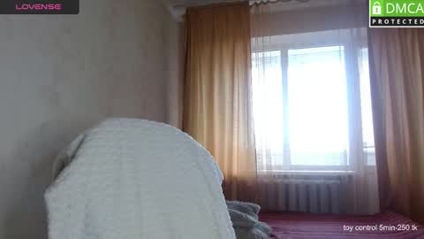 Snapshot of lindaernestine chatting on 03/12/25, 07:13 LindaErnestine online show from 03/12/25, 07:13