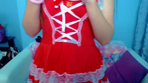 Linda online show from 01/28/25, 02:43