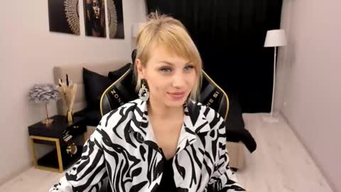 lindasandy online show from 11/06/25, 10:49