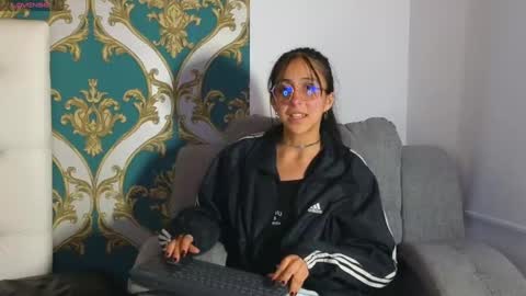 ling ling24 online show from 01/07/25, 06:27