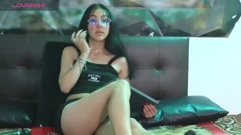 ling ling24 online show from 01/11/25, 06:35