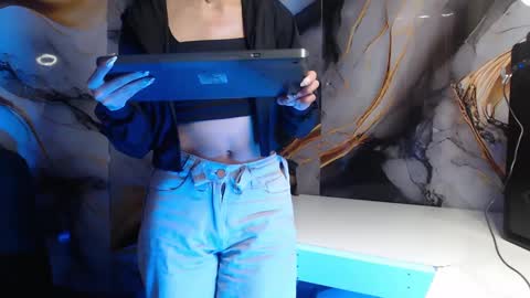 ling ling24 online show from 10/04/25, 12:03