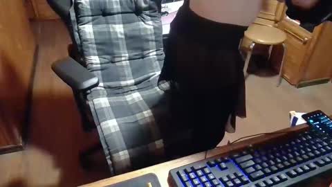 CandyPop online show from 11/17/25, 11:54