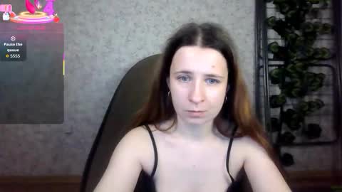 Snapshot of linnsweety chatting on 09/16/25, 07:59 linnsweety online show from 09/16/25, 07:59