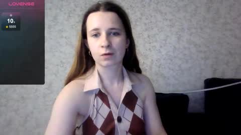 Snapshot of linnsweety chatting on 09/17/25, 08:16 linnsweety online show from 09/17/25, 08:16