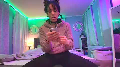 linuxgirlsudosu online show from 03/09/25, 01:25