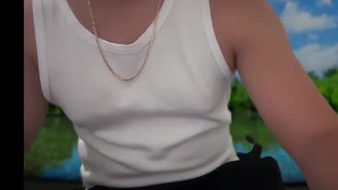 Snapshot of lionelmeentra chatting on 10/19/25, 11:27 lionelmeentra online show from 10/19/25, 11:27