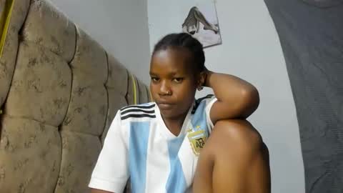 liorah online show from 10/16/25, 08:54