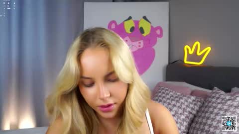 Amelia online show from 10/08/25, 05:16