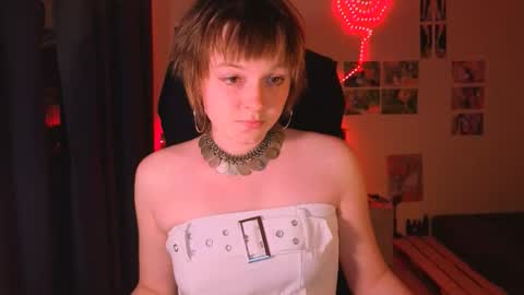 Snapshot of liquid0fluid0 chatting on 09/28/25, 07:52 lini online show from 09/28/25, 07:52
