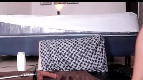 Snapshot of liria_velvet chatting on 10/20/25, 02:50 Liria OF online show from 10/20/25, 02:50