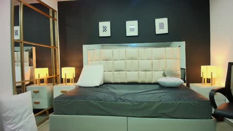 Lisa online show from 01/20/25, 10:59