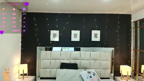 Lisa online show from 10/13/25, 01:22