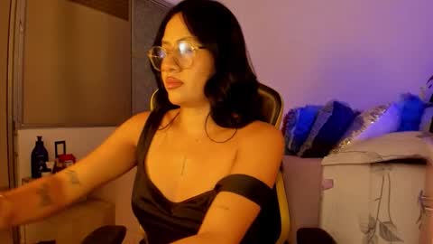 Lisa Thompson online show from 11/16/25, 12:16