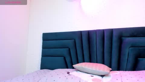 lisa white  online show from 01/06/25, 12:16