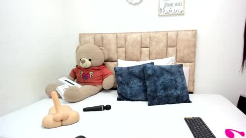 lisa will online show from 02/07/25, 03:08