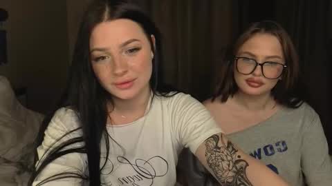 Lisa and Den online show from 09/30/25, 05:51