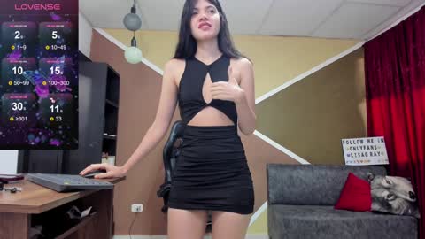 Snapshot of lisagray_1 chatting on 12/23/24, 09:29 Lisa Gray Independent Model online show from 12/23/24, 09:29