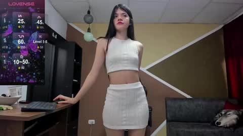 Snapshot of lisagray_1 chatting on 02/13/25, 08:34 Lisa Gray Independent Model online show from 02/13/25, 08:34