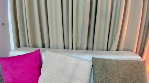 LisaHadwiin online show from 02/22/25, 09:48