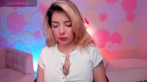 LISA MONROE online show from 12/15/24, 11:55