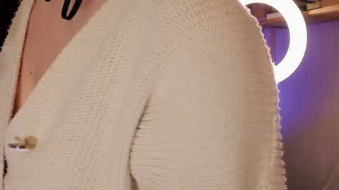 Snapshot of lisavamp chatting on 11/11/25, 11:05 LisaVamp online show from 11/11/25, 11:05