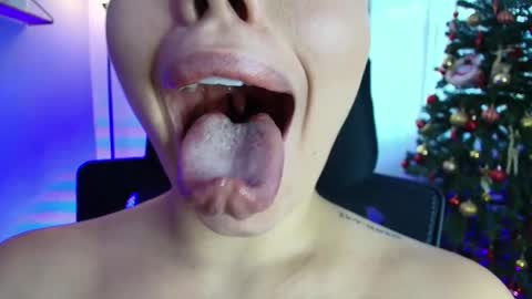 Lisbet online show from 01/11/25, 10:07