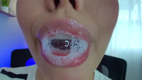 Lisbet online show from 02/21/25, 07:10