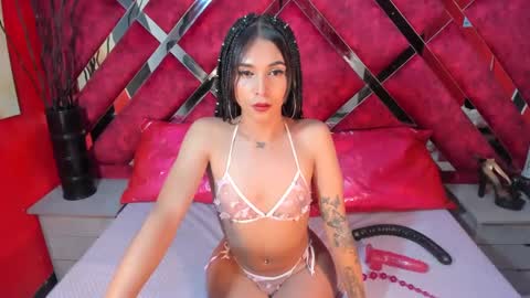 lily online show from 12/31/24, 08:12