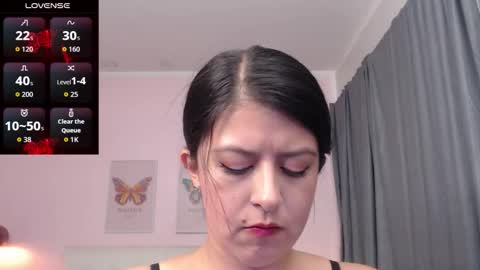 Andrea online show from 10/30/25, 04:03